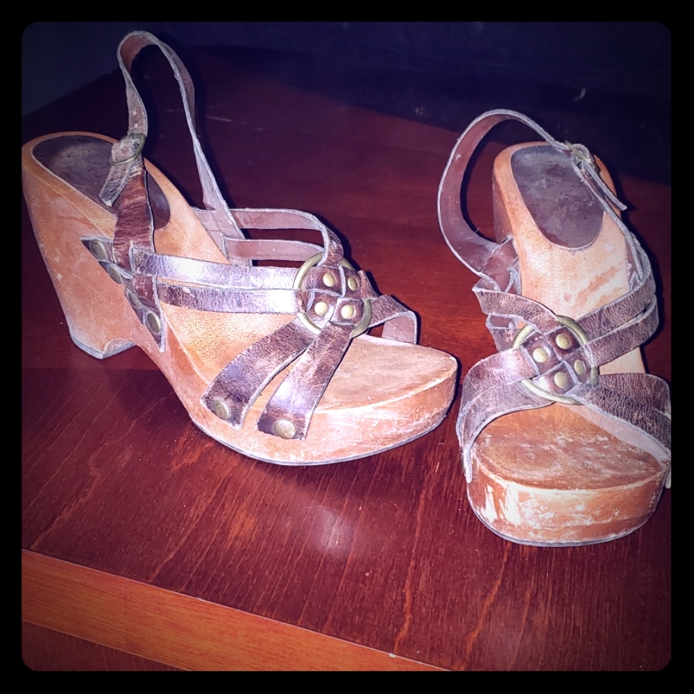 Mia wooden soled wedges/heels